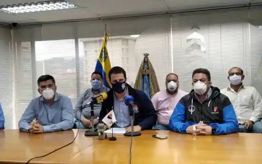 Alcaldes mirandinos rechazan Ley de Condominios que el régimen pretende imponer