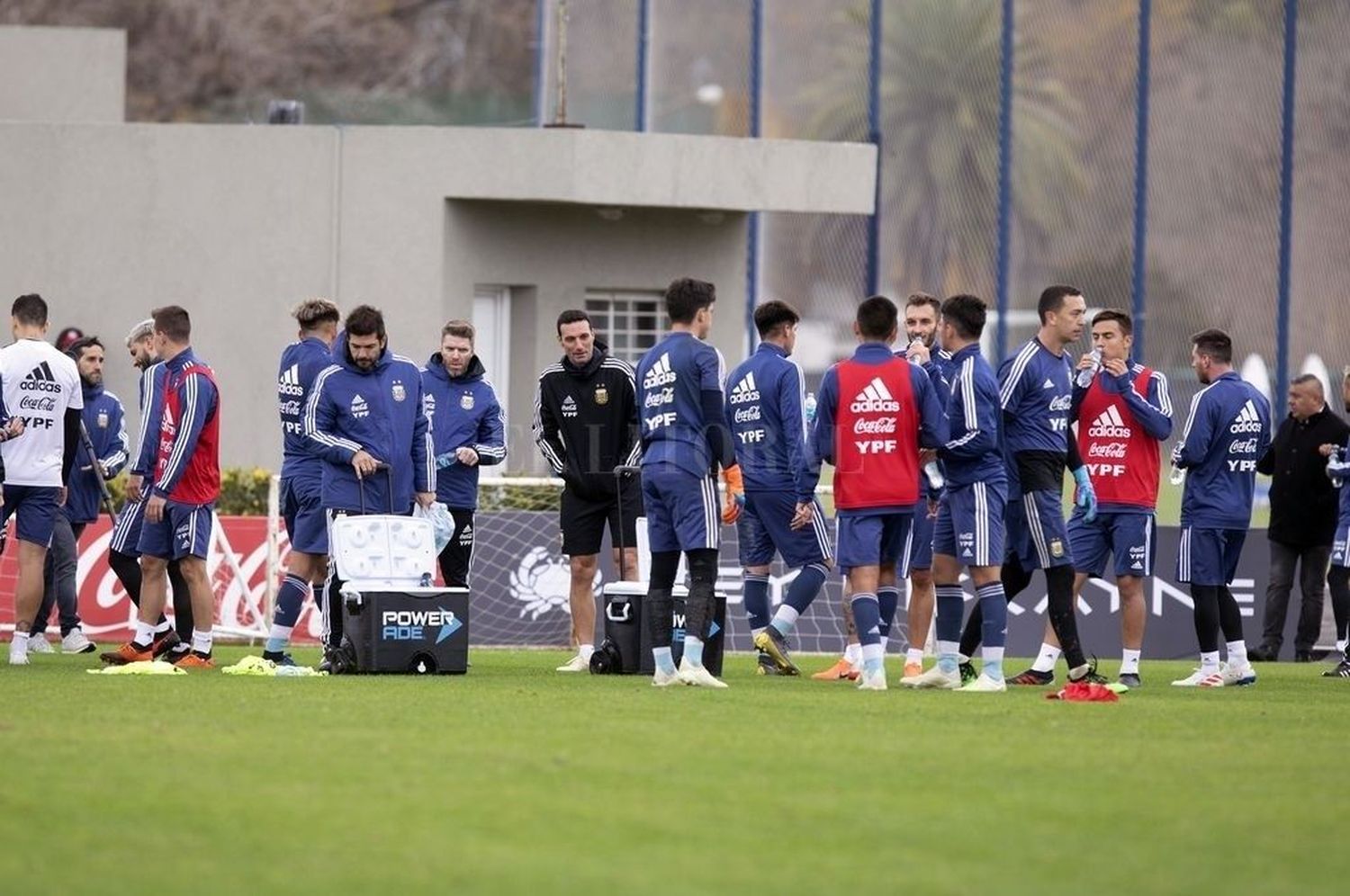 Las selecciones podrán presentar una lista de 28 jugadores para la Copa América