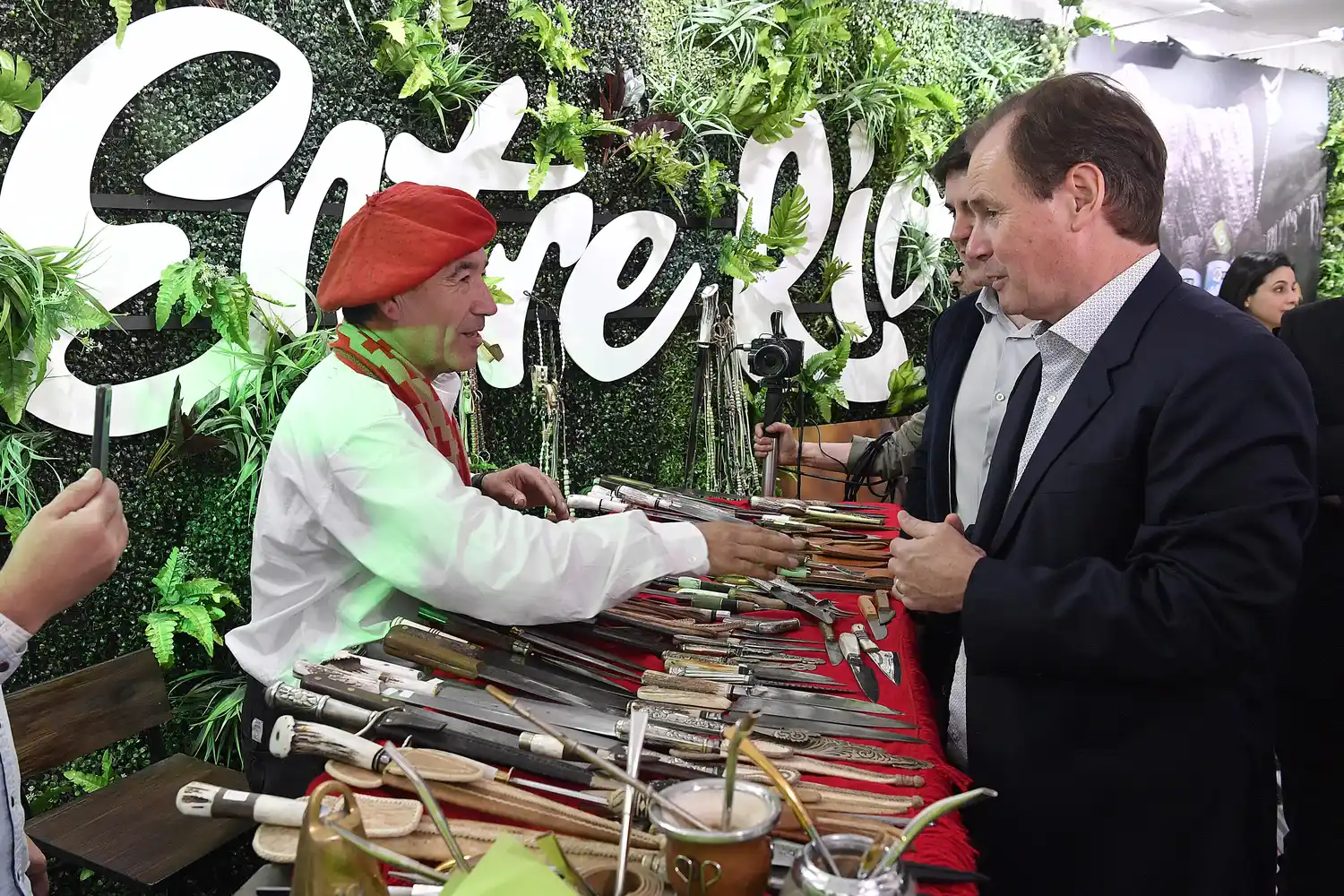 Bordet visitó La Rural y afirmó que las cadenas de valor “tienen que ser fortalecidas con políticas públicas”