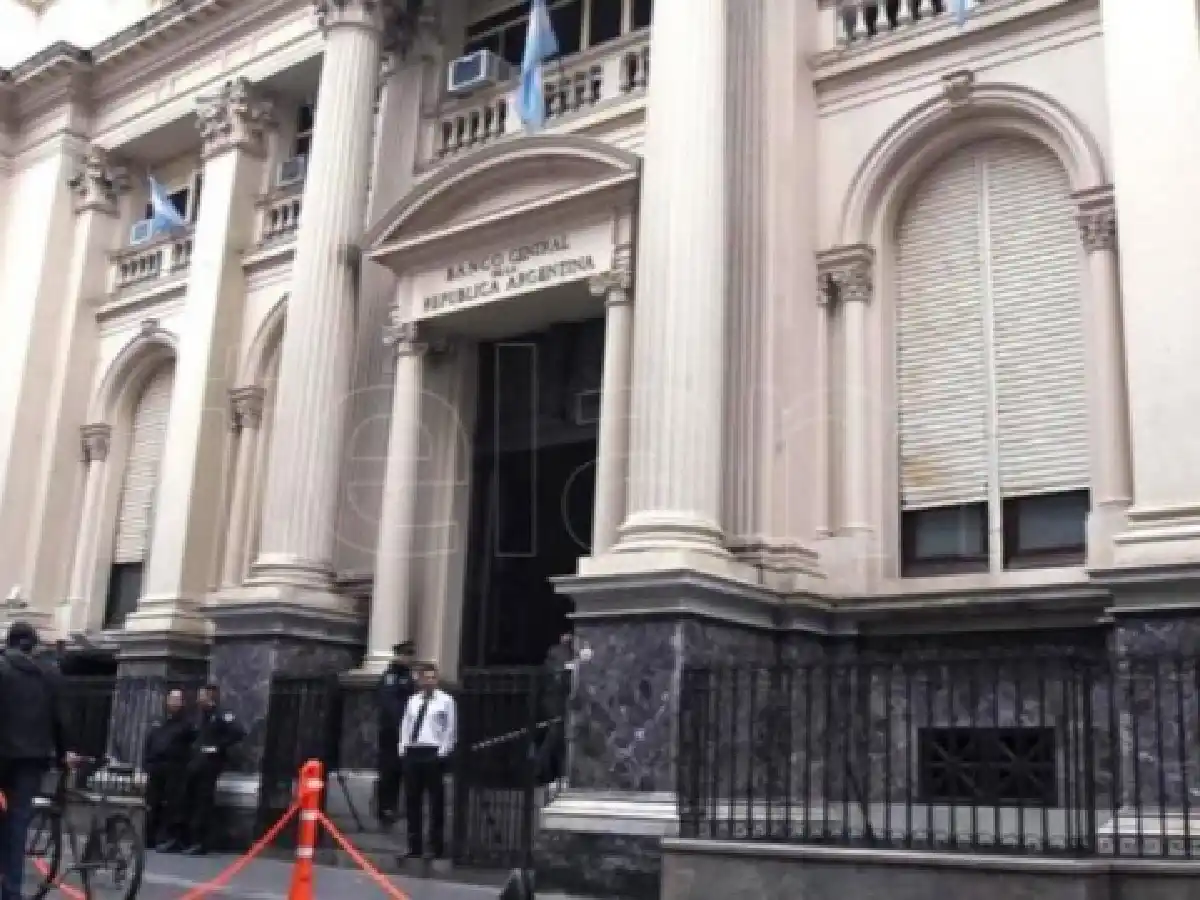 Los bancos aumentan las tasas de los plazos fijos: ya pagan 42% a los ahorristas