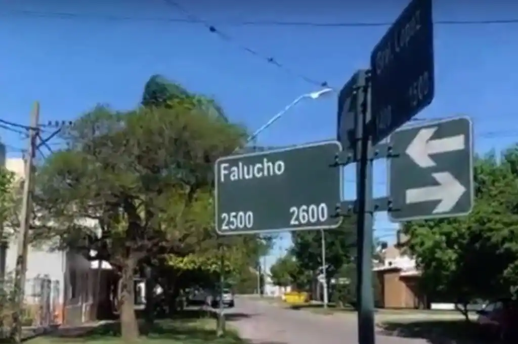 Santo Tomé: le robaron el auto, se colgó de la puerta y la arrastraron una cuadra
