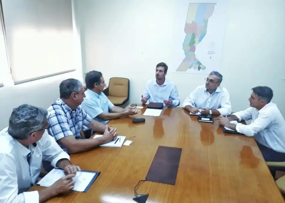 Avanzan las gestiones para el servicio de gas natural