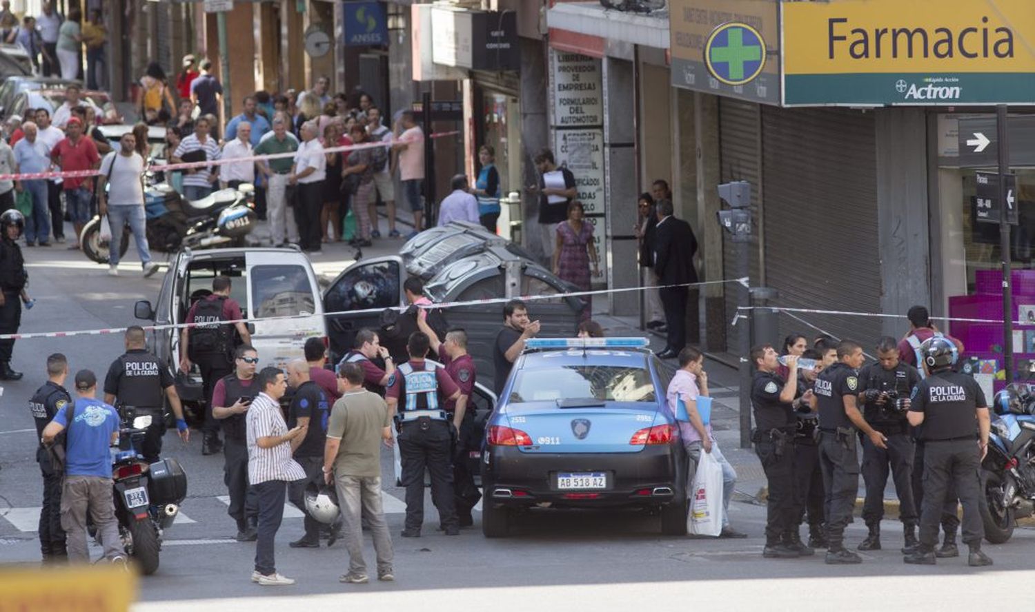 Comienza el juicio a la banda que asaltó a una joyería porteña