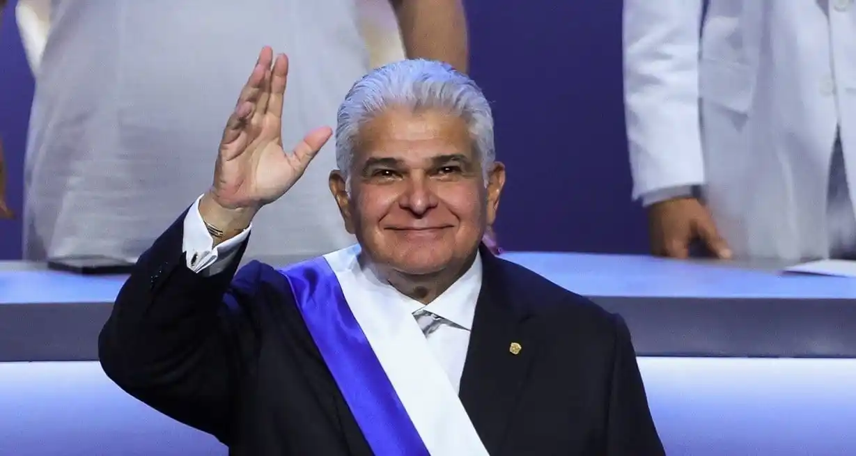 Mulino durante la ceremonia de asunción este lunes en Panamá. Reuters.