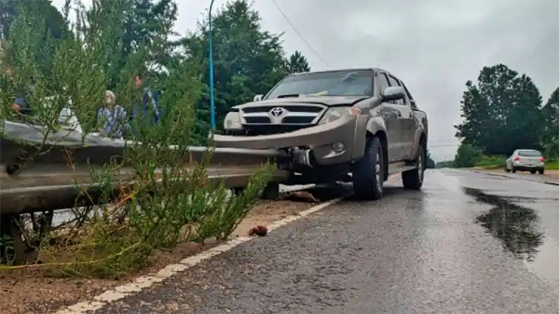 Murió un hombre tras chocar su camioneta contra un guardarrail