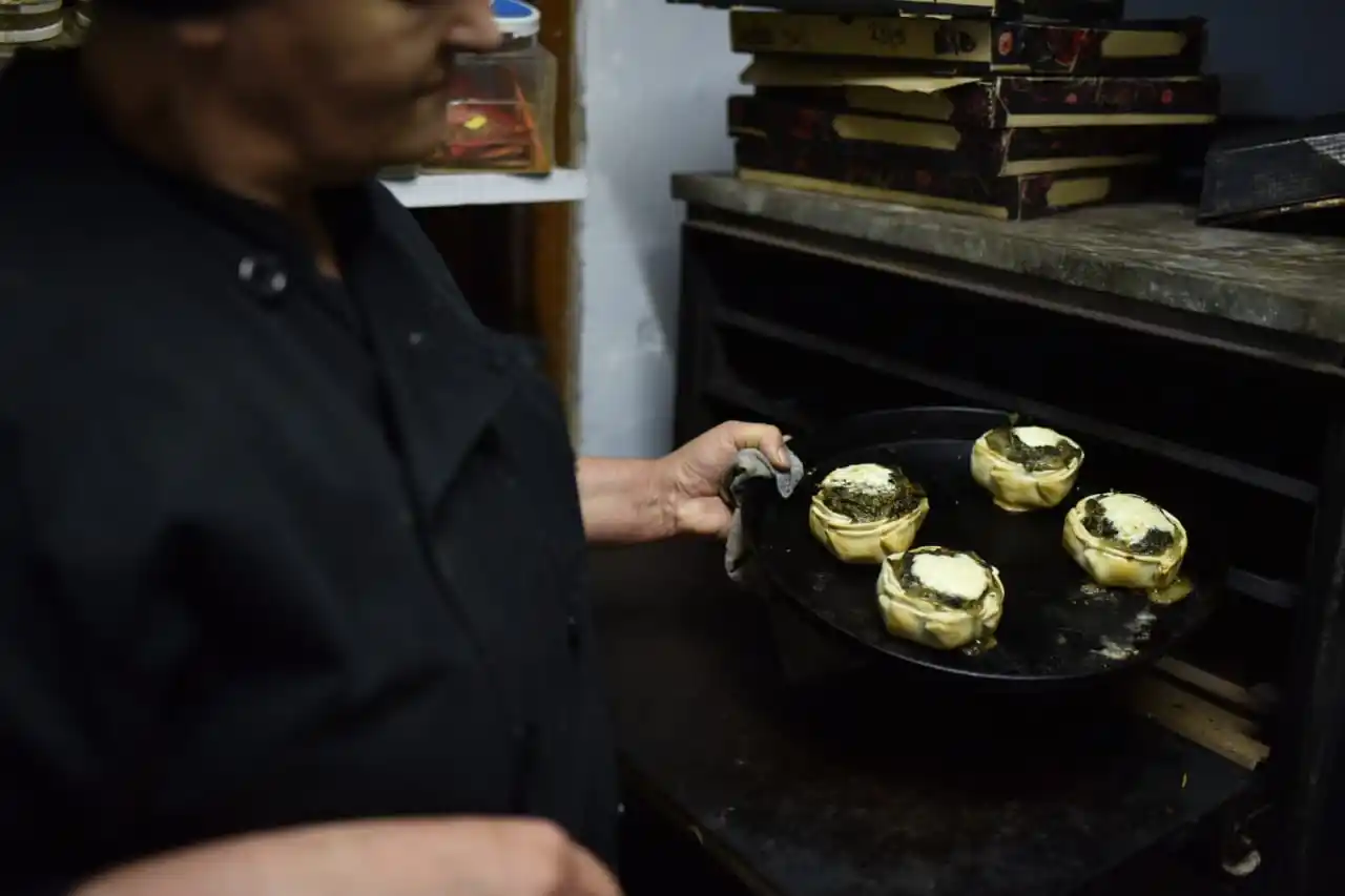 Una madre, un hijo y una kiosquera: las historias detrás de la comida de cuarentena