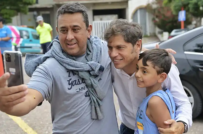 Kicillof asistió a la 30° Fiesta Nacional del Automovilismo