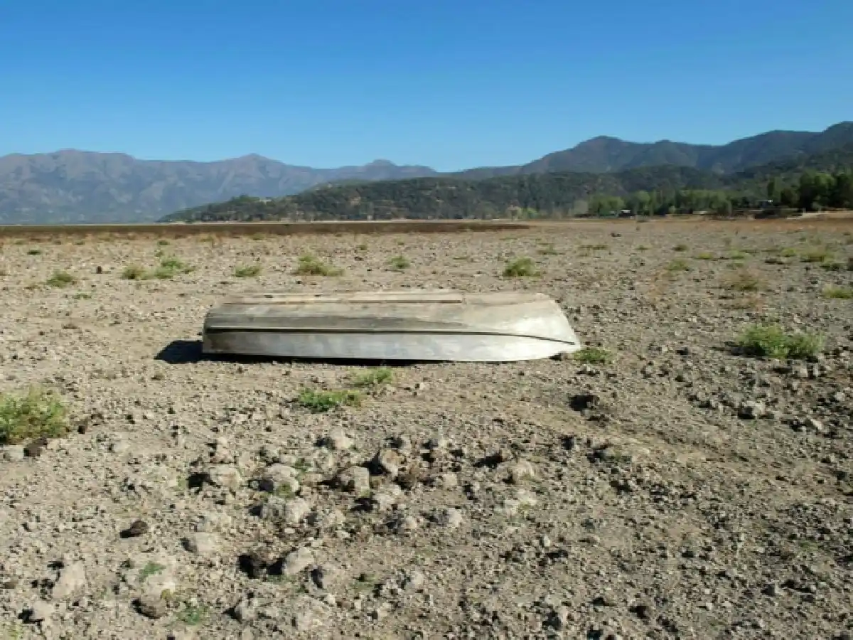 Se secó la laguna Aculeo, una de las principales atracciones turísticas de Chile