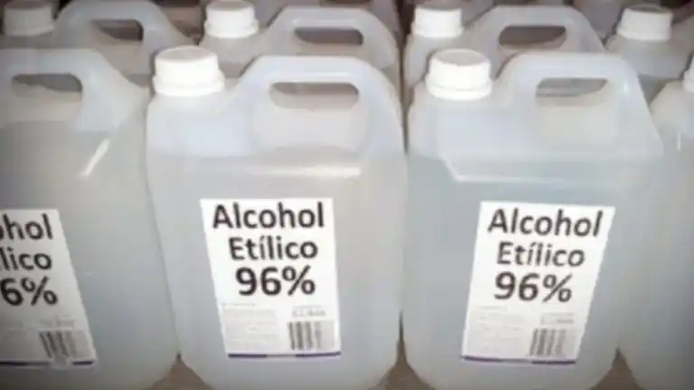 Anmat prohibió uso y venta de marca de alcohol etílico