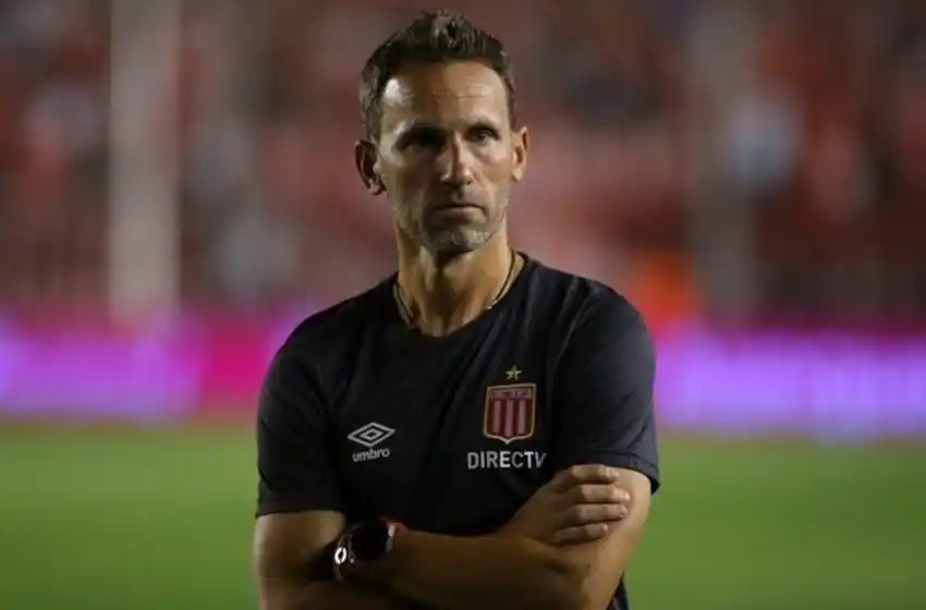 Se fue Lucas Bernardi