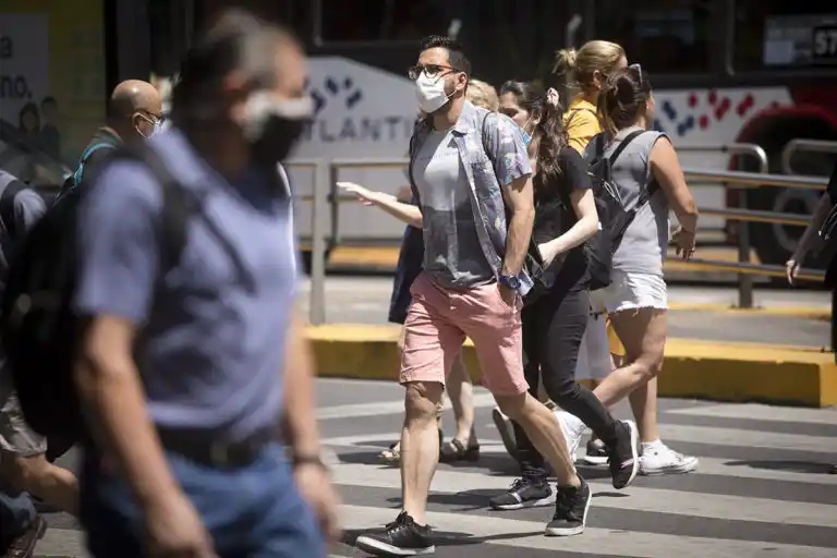 La OMS aclaró que no registra hasta el momento ninguna muerte por variante Ómicron