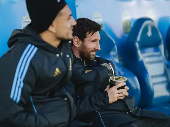 Con Messi ,la Selección Argentina realizó su primer entrenamiento