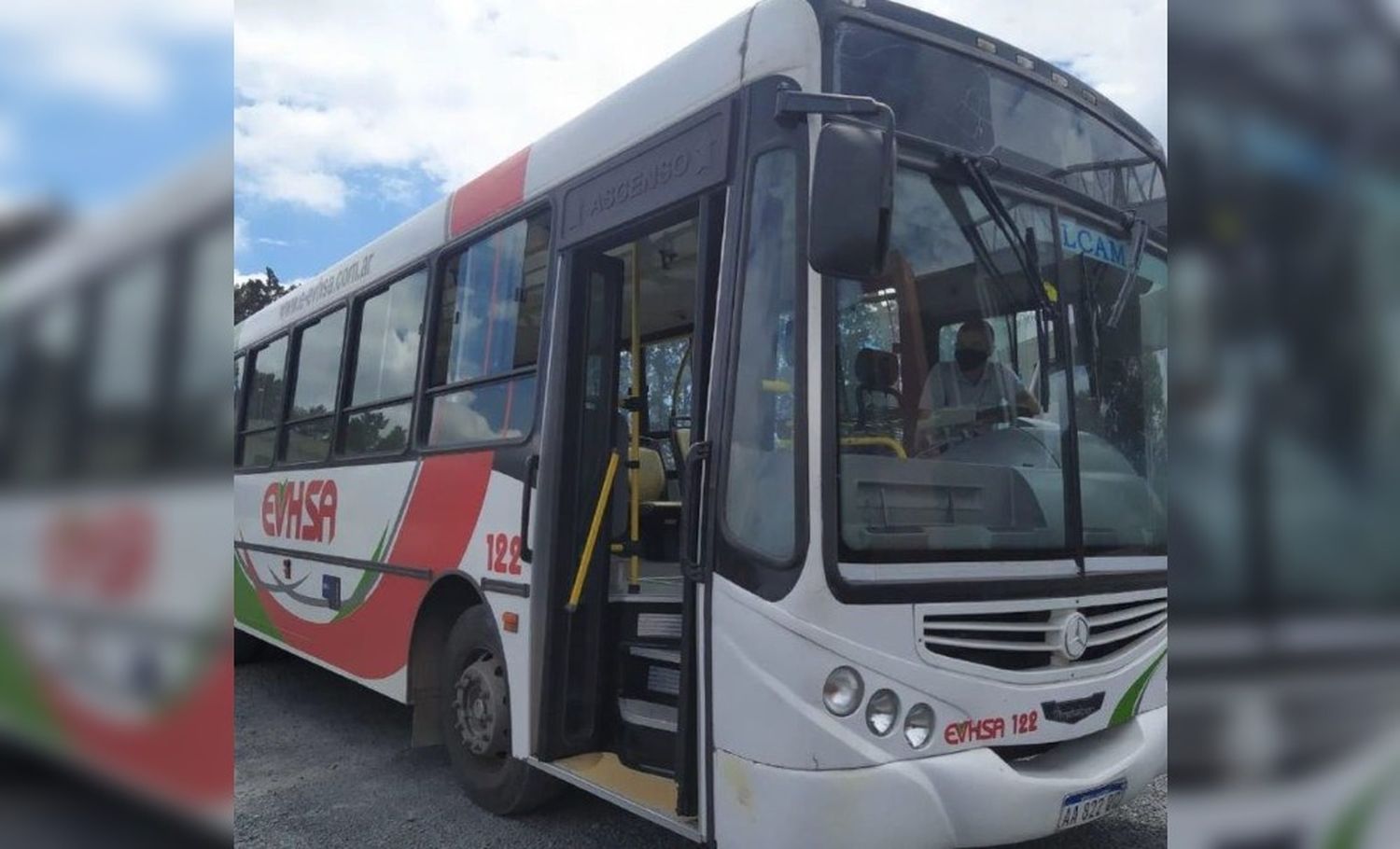 Paro nocturno de colectivos afecta servicios de Santa Lucía y Gobernador Castro