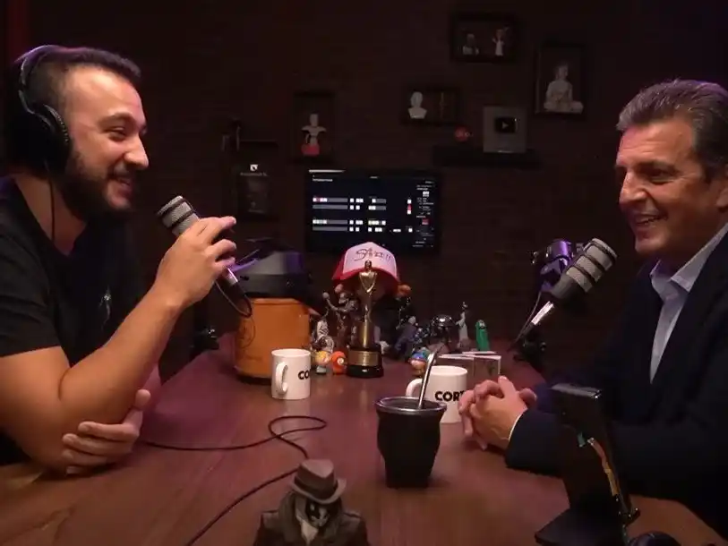 Los muchachos. Tomas Rebord y Sergio Massa, en la charla previa a la derrota del balotaje 2023.