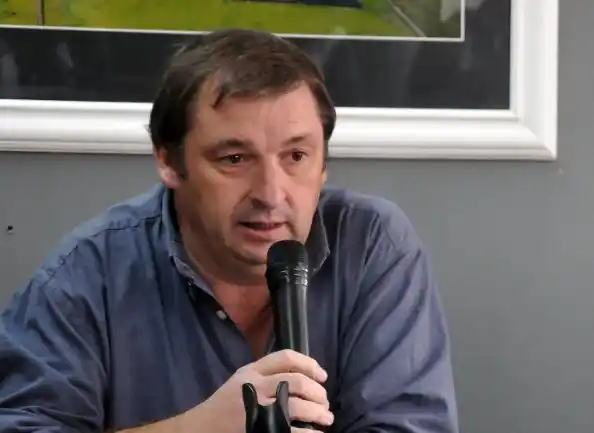 Concejo Deliberante de Ayacucho aprobó la renuncia del intendente Zubiaurre