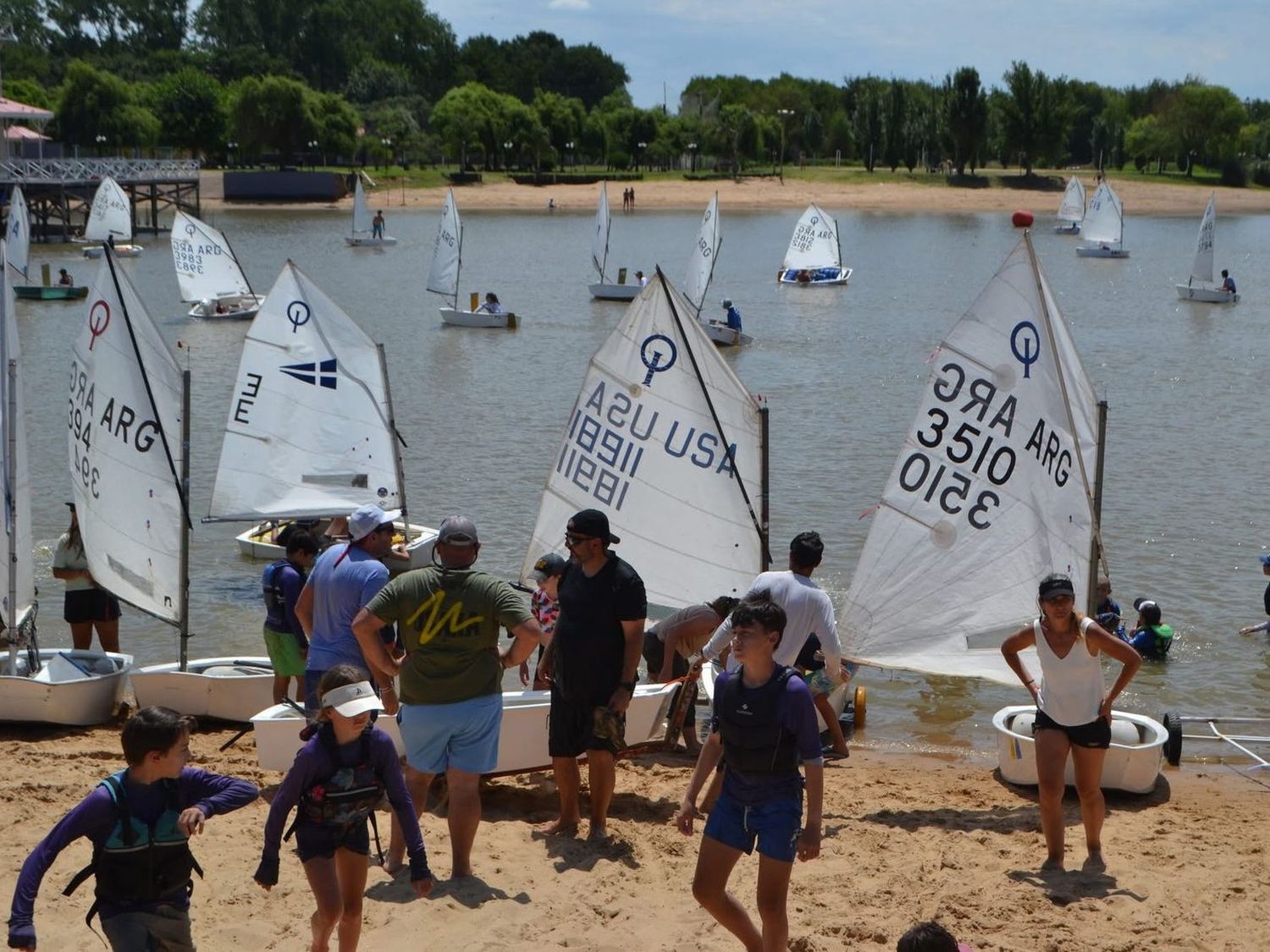 Yachting: regatistas de Náutico participan de la tercera fecha del Gran Prix del Litoral en Córdoba