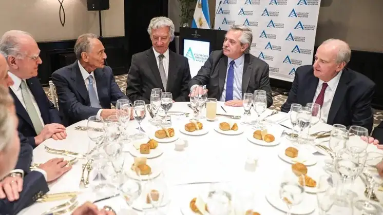 El Gobierno anunciará medidas sobre el IVA, plan Ahora 12 y Precios Cuidados
