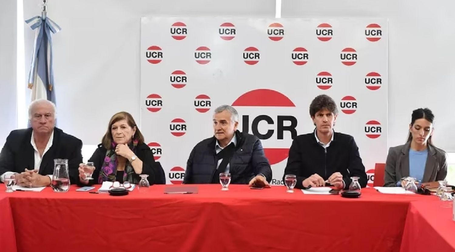 La UCR tomó distancia de Patricia Bullrich y reclamó “una autocrítica profunda” en Juntos por el Cambio