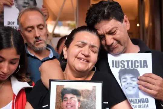 Evalúan pedir que los rugbiers sean acusados del «homicidio por placer» de Fernando
