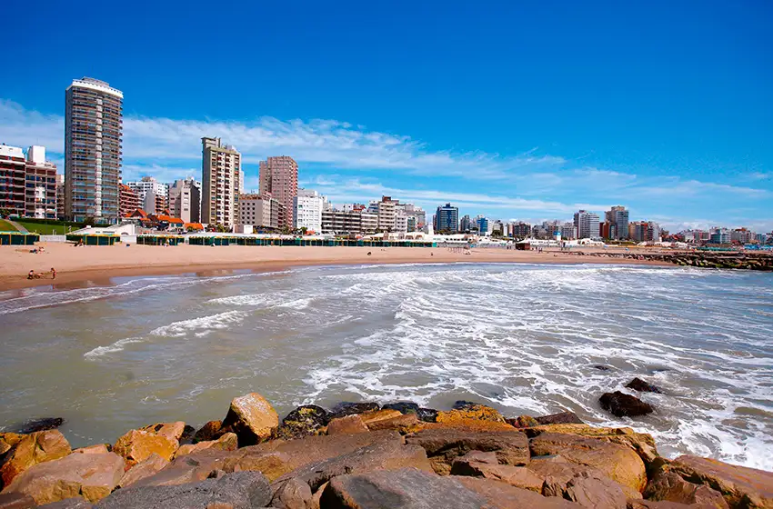 El día de mayor calor en la semana sería el sábado, con 24° y el cielo parcialmente nublado.