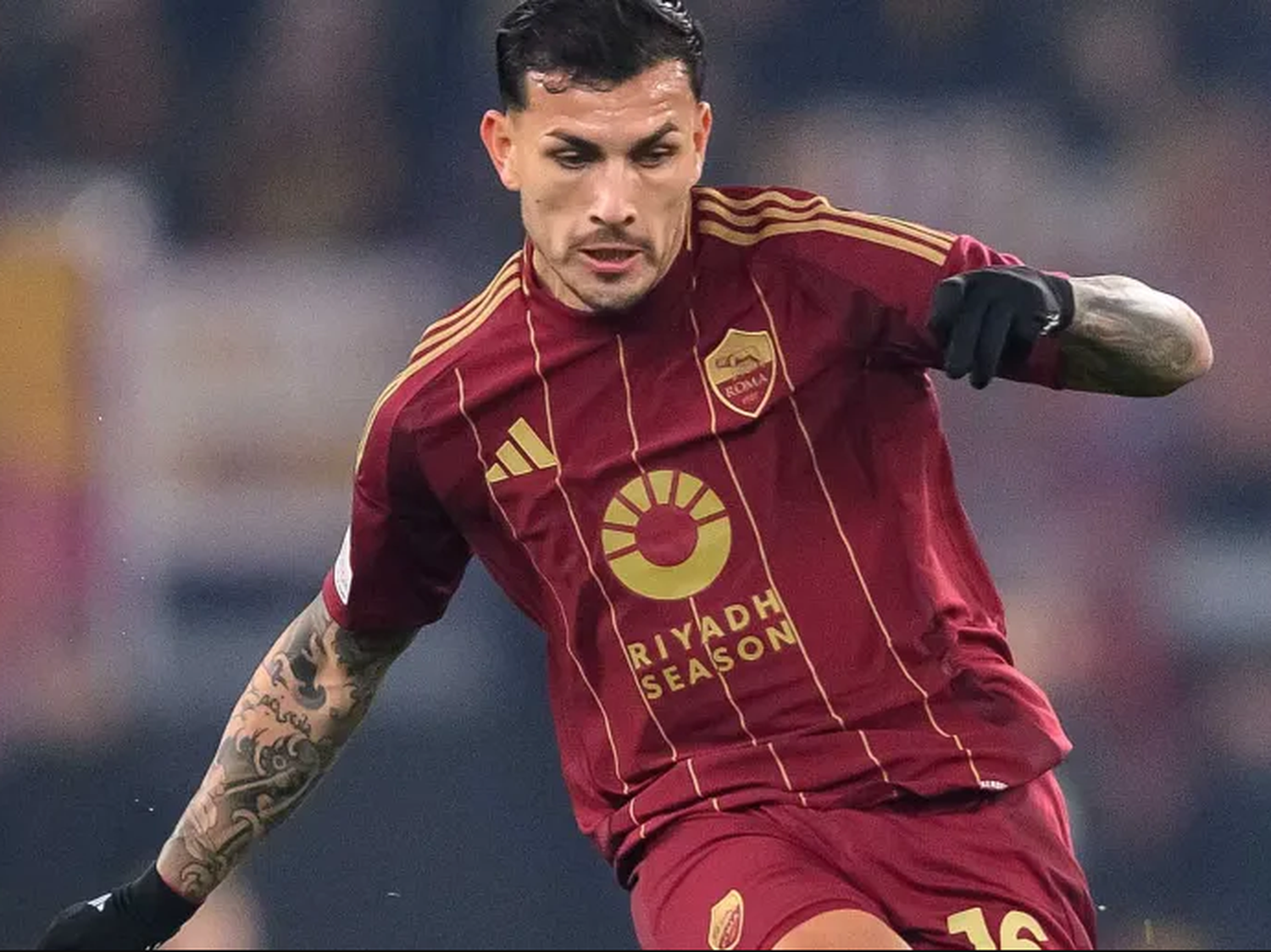 Paredes está cerca de renovar su contrato con la Roma, pero hay una cláusula que podría ilusionar a Boca