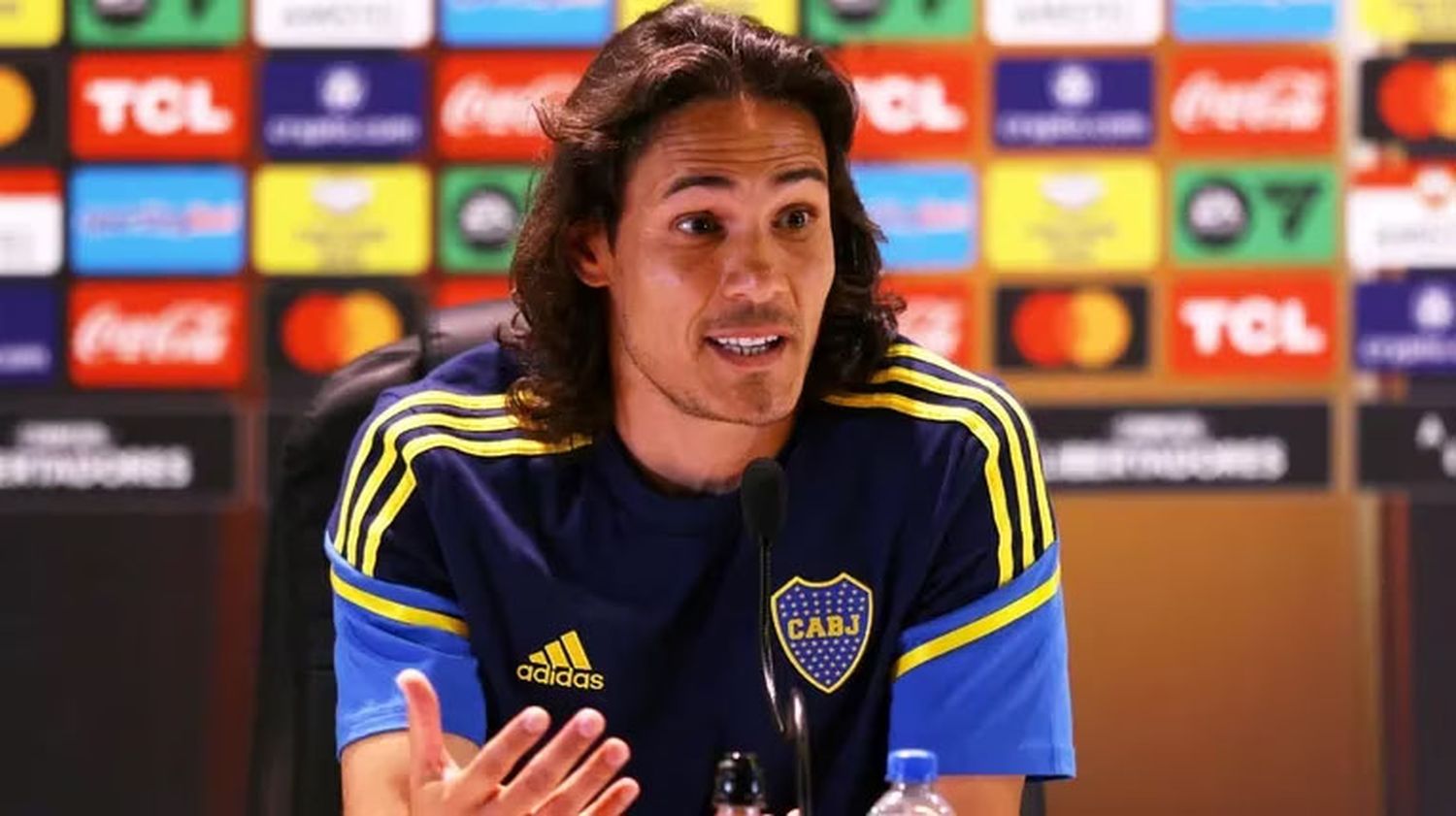 Declaraciones de Almirón y Cavani en conferencia de prensa