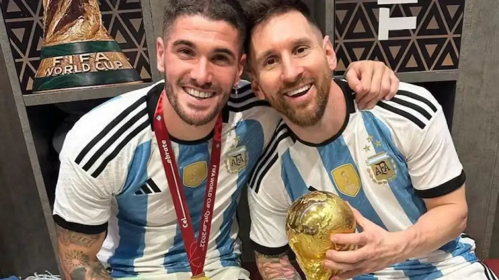 “Eternamente gracias”: los mensajes de los campeones del mundo para despedir a Lionel Messi - 1