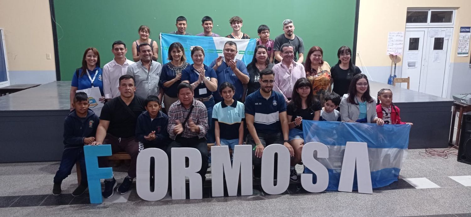 Partió hacia Tucumán la delegación que representará a Formosa en la Feria Nacional de Ciencias eje artístico