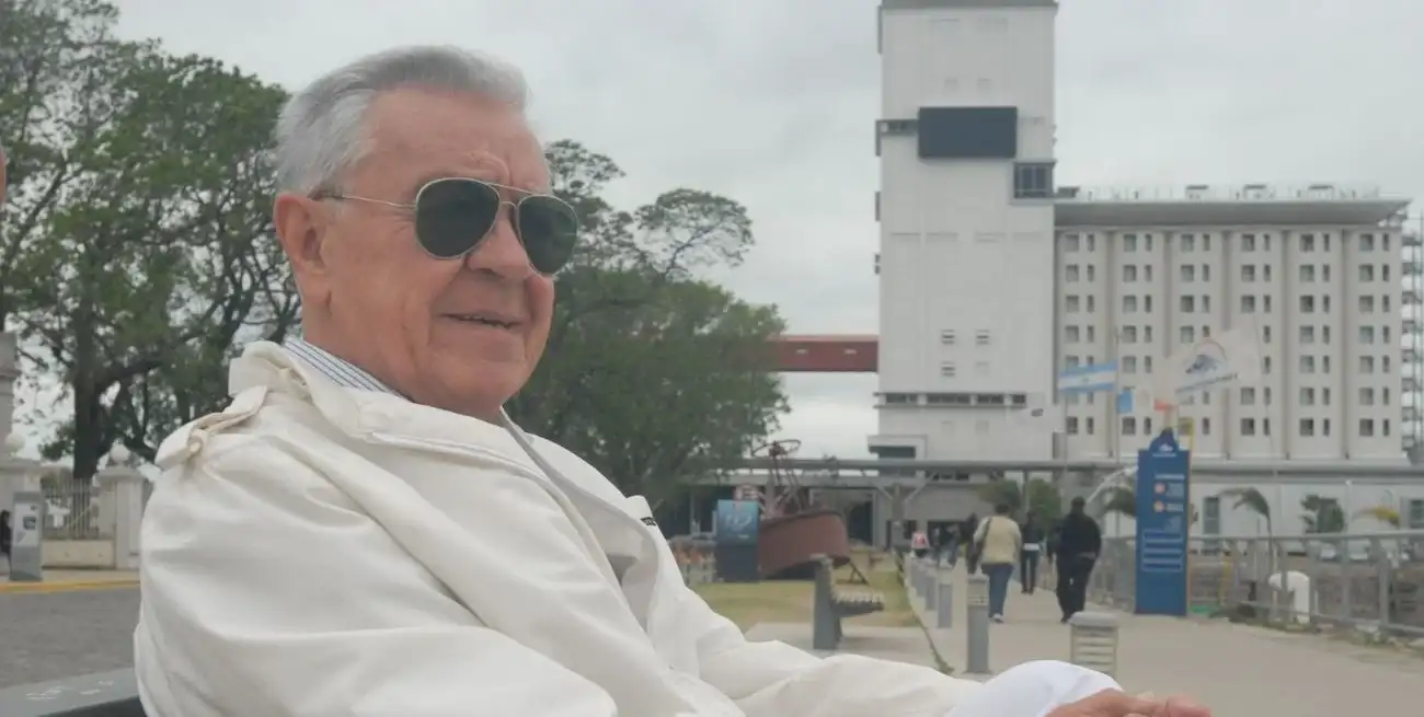 Murió Cacho Galé, una de las voces históricas de la radio de Santa Fe - 2