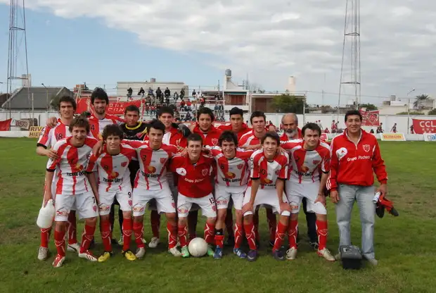 El tractor celeste quiere bajar a Central