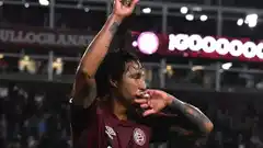 Lanús festejó de local y dio el salto a la cima