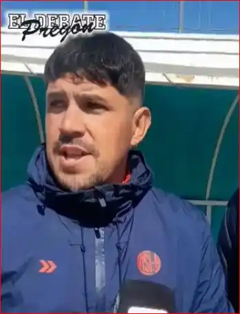 Torneo futbol infantil "No me grites, alentame" en Centro Bancario Gualeguay (Entre Ríos] Categoría 2019
Compartimos dialogo con Maximiliano guerra Alejandro Suarez ¡SAN LORENZO CAMPEÓN!