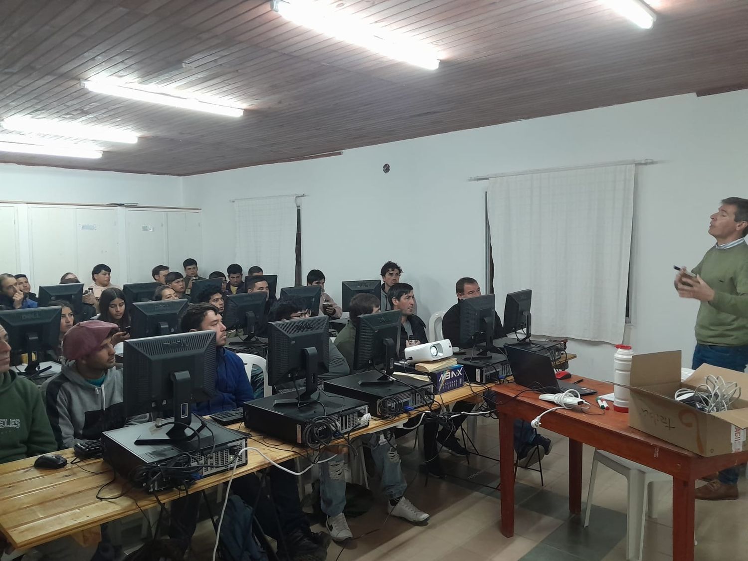 Cuando la educación terciaria va hacia los alumnos