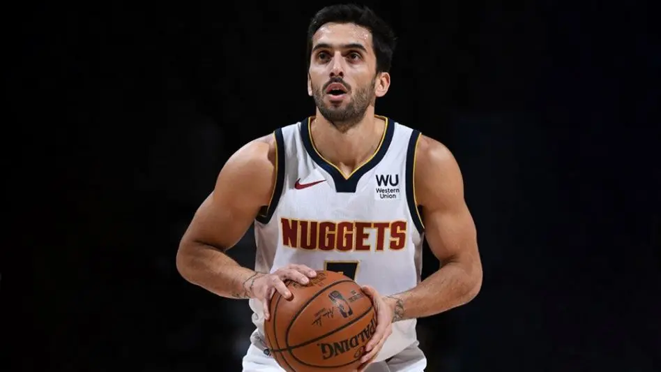 A Campazzo le bloquearon el tiro del final e hizo su récord de robos en la NBA