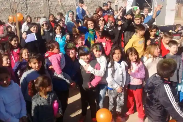 Encuentro comunitario en Barrio Los Humitos