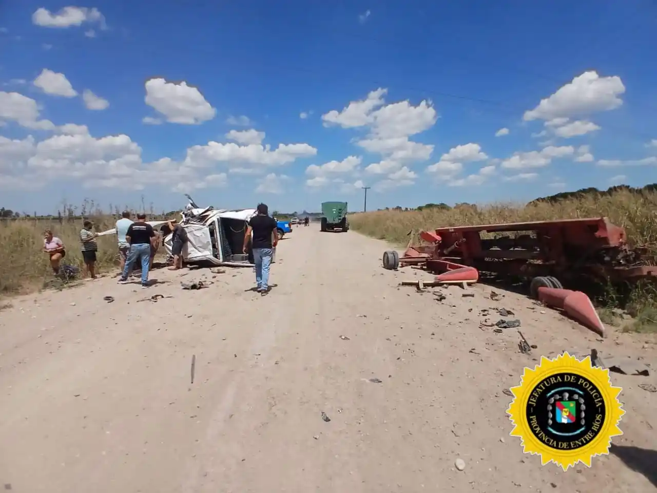 Siniestro vial en camino vecinal entre Ramírez y Don Cristóbal 2ª
