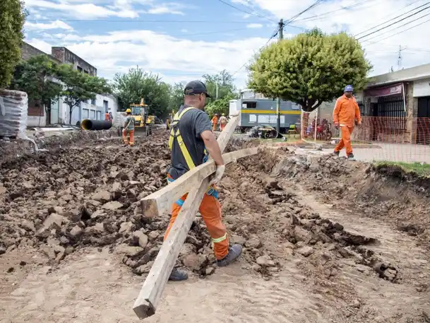 Avanzan los trabajos para la repavimentación en Ovidio Lagos