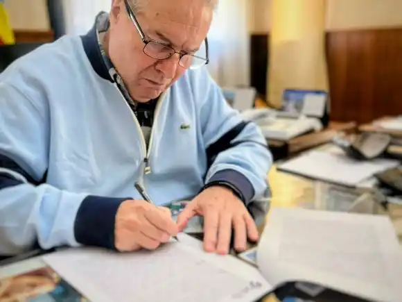 Tras inundaciones: Intendente peronista de la segunda sección le pidió a Milei que reactive la obra pública