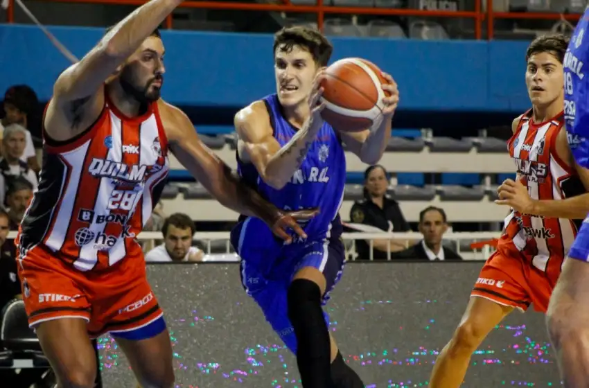 Valinotti y Acuña fueron figuras en sus equipos (Foto: Gastón Ynsaurralde)