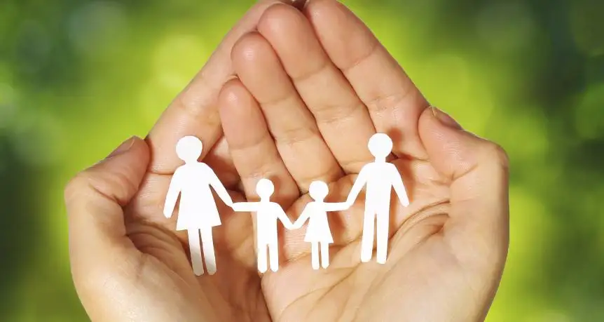 Convocatoria para adoptar a tres hermanas