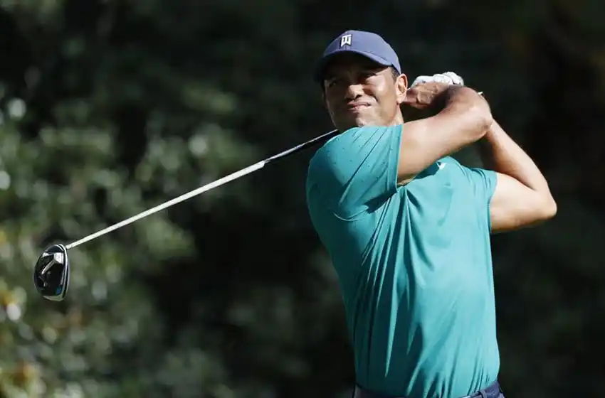 Tiger Woods sufrió un grave accidente y fue hospitalizado de urgencia