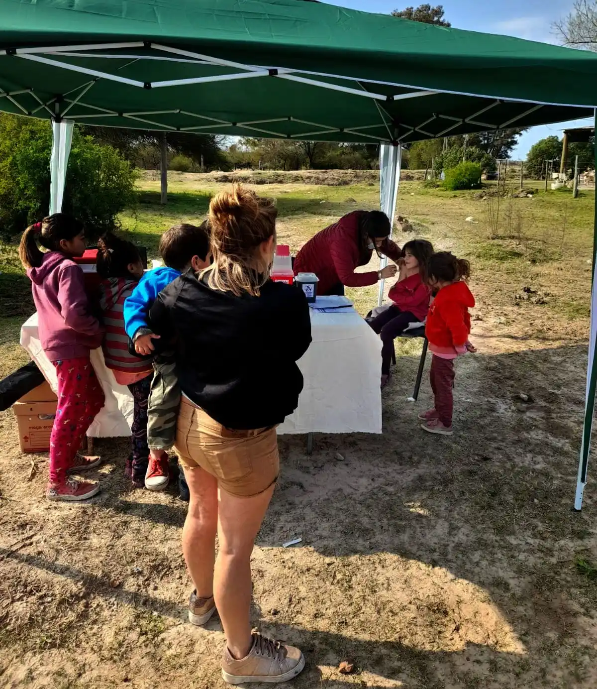 Realizaron una jornada vacunatoria en el Barrio Dunat