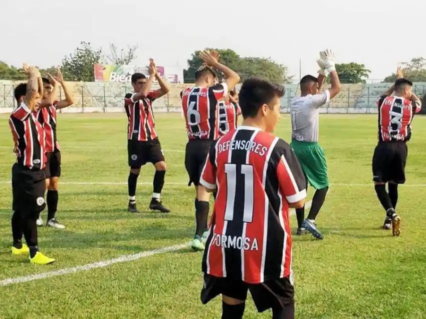 Varios sacaron pasaje a cuartos de final