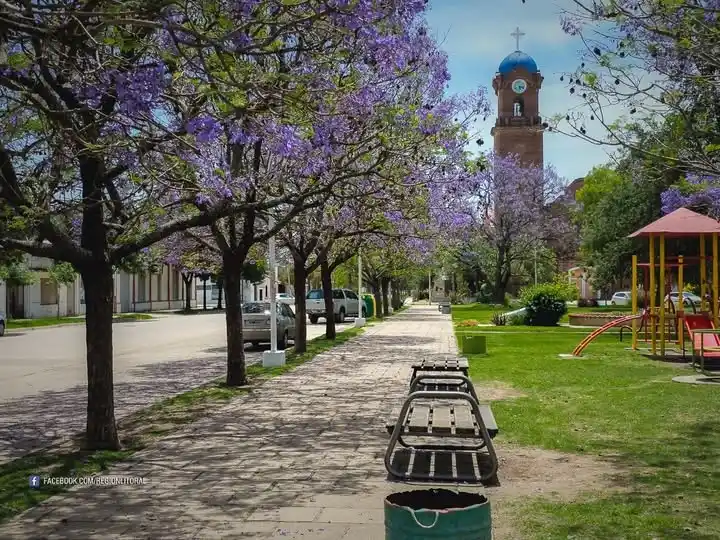 El hecho ocurrió en la plaza 25 de Mayo de la localidad. Foto: archivo.