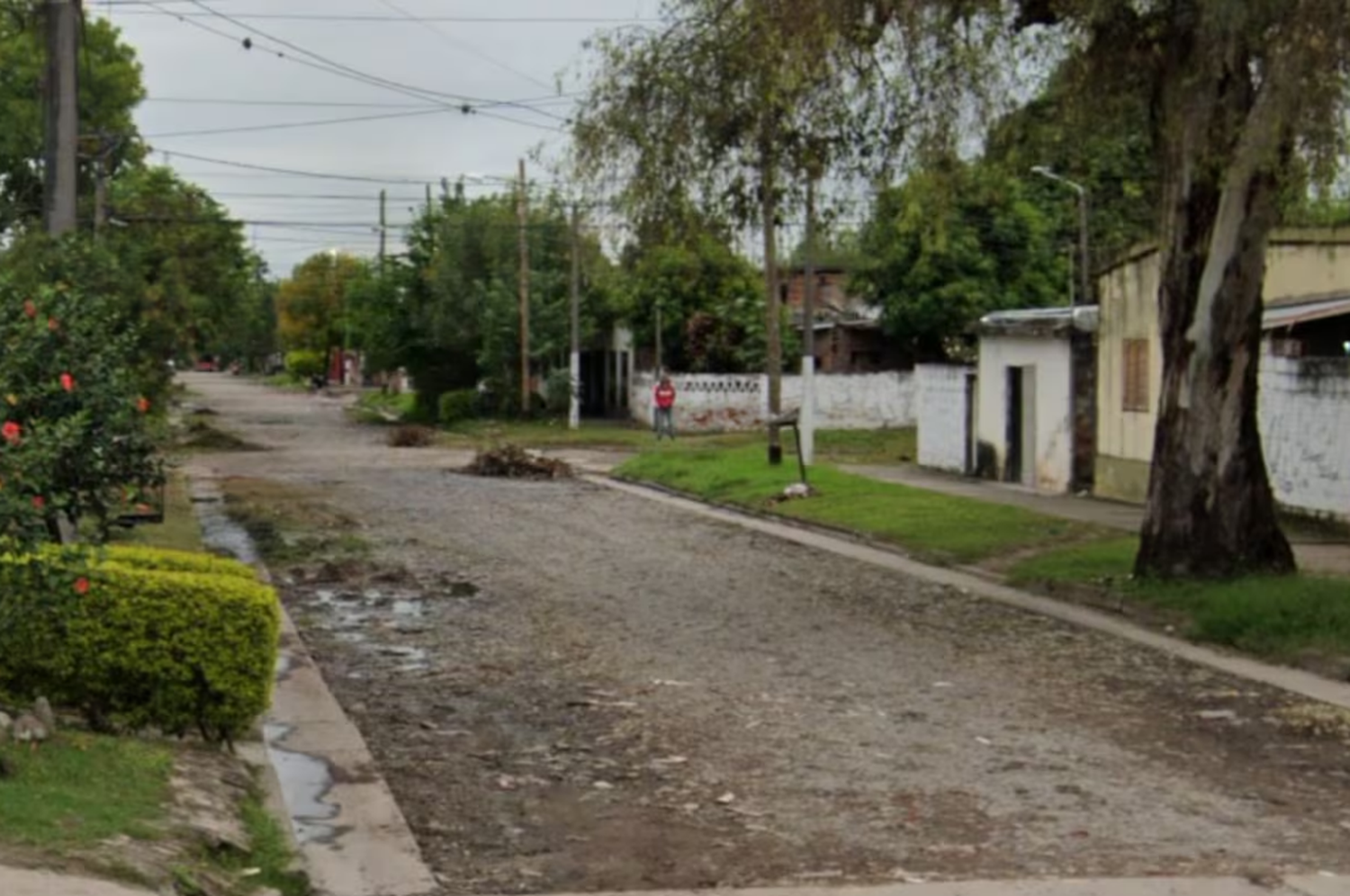 El violento robo ocurrió en Pellegrini al 2100 en San Miguel de Tucumán. (Foto: Google Street View)