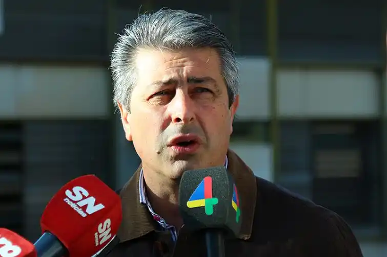 Pergamino: Intendente Martínez entregó subsidio a la Cooperadora del Hospital 