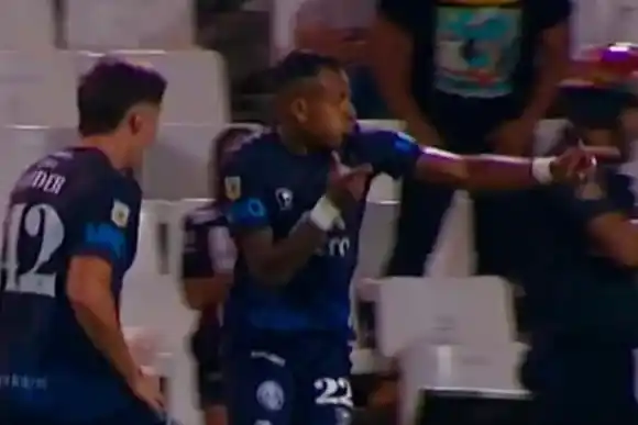 Villa lo hizo: River perdió en Mendoza y se aleja de la punta