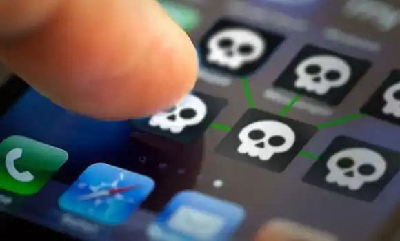 Google Play Store elimina nueve aplicaciones porque robaban contraseñas de Facebook