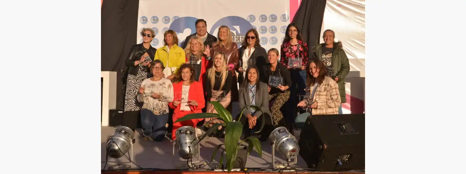 Tradicional agasajo de CEFIL para 650 mujeres y entrega de reconocimientos