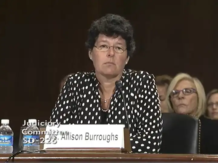 Jueza Allison Burroughs.